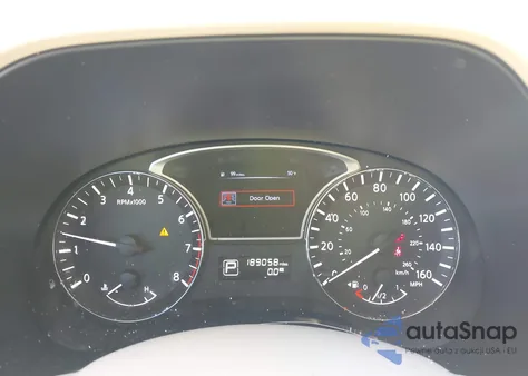 2014 Nissan Pathfinder Platinum из США, поврежденный, VIN 5N1AR2MN8EC652250